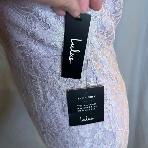 NWT Lulu’s Lilac Lace Midi Dress Size Small - Picture 8 of 15